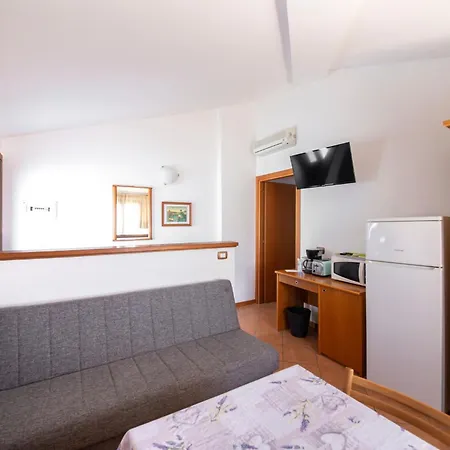 Hotel Menapace-2
