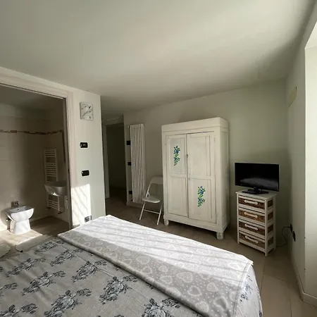 Piccolo Borgo-2