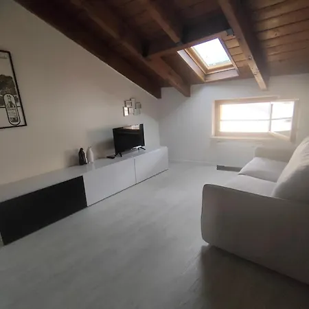 Verona Relais + Private Parking-2