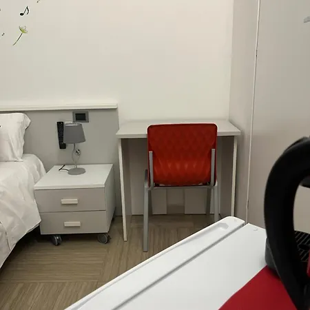 La Lirica rooms-3