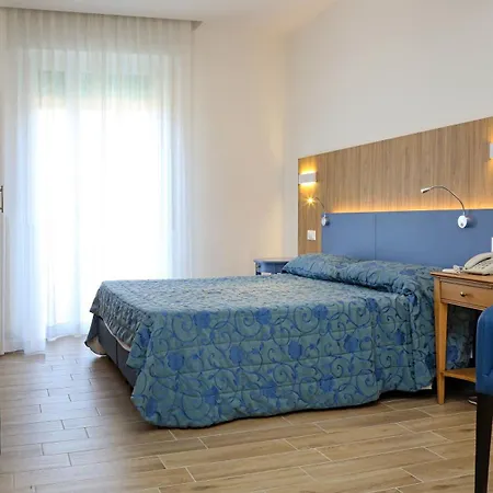 Hotel Marina-3