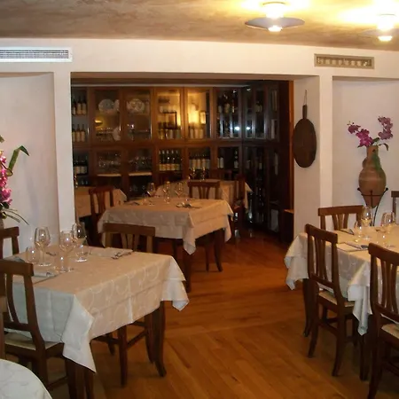 Hotel Contà-3