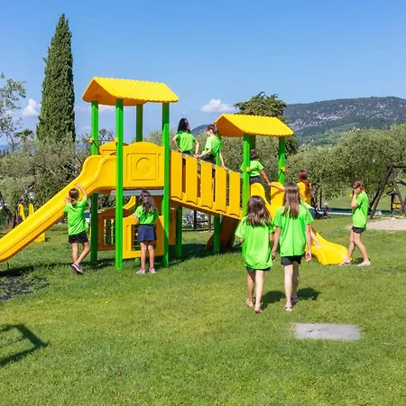 Poiano Garda Resort Appartamenti-3