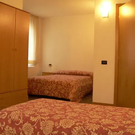 Hotel Orsa Maggiore-2