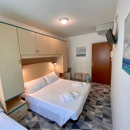 Giovanna Rooms-3