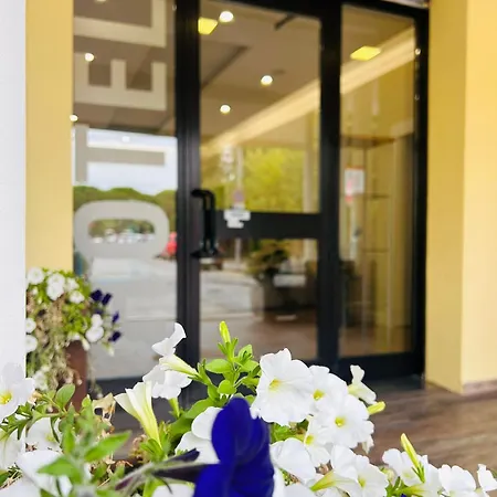 Mh Hotel Benaco-3