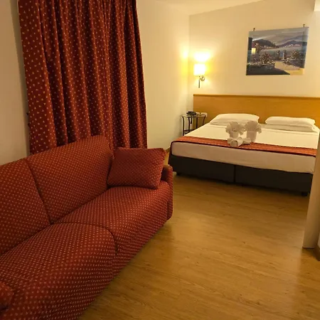 Hotel Marco Polo Airport Hotel-2