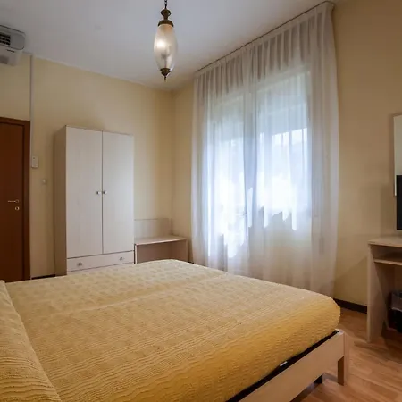 Hotel B&B Risorta-3