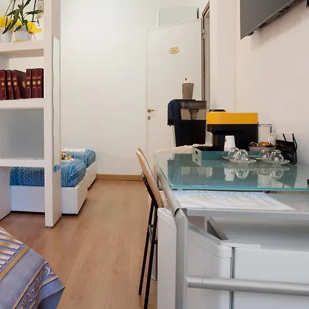 Arena D'Intorno Luxury E Suites-3