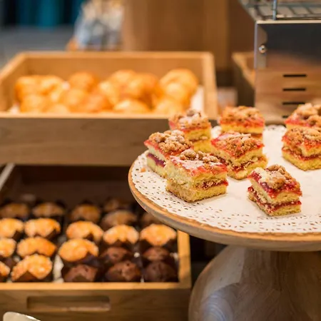 Four Points By Sheraton Venice Mestre-3
