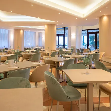 Hotel Savoy-2