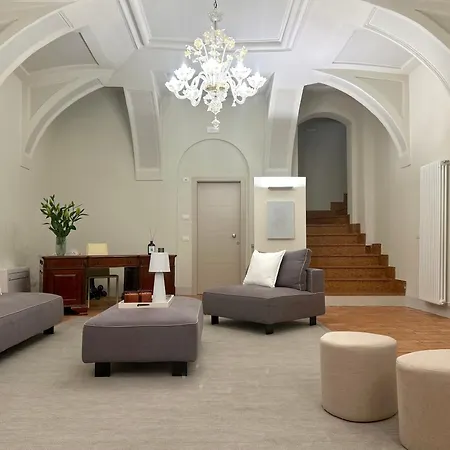 The Lake Suites - Luxury Suites In Lazise-3