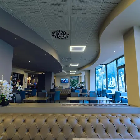 Dc Hotel International-3