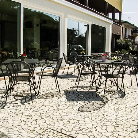 Hotel Ambra-3