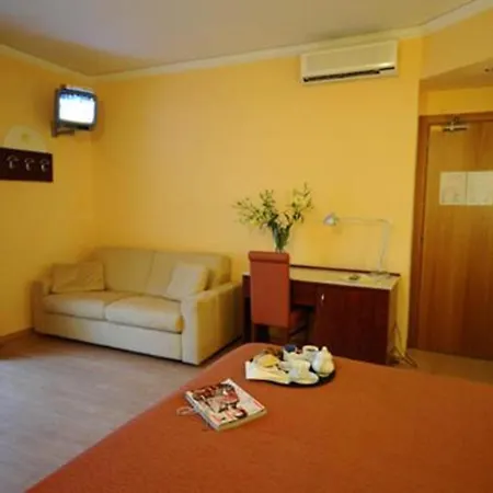 Hotel Al Sole - Enjoy Holiday-3