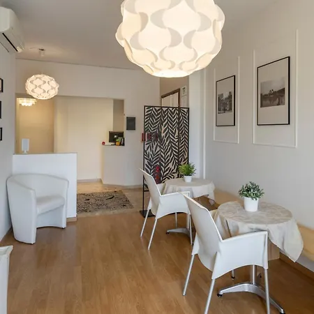 Mariclà Boutique Rooms with Balcony&Free Parking-2