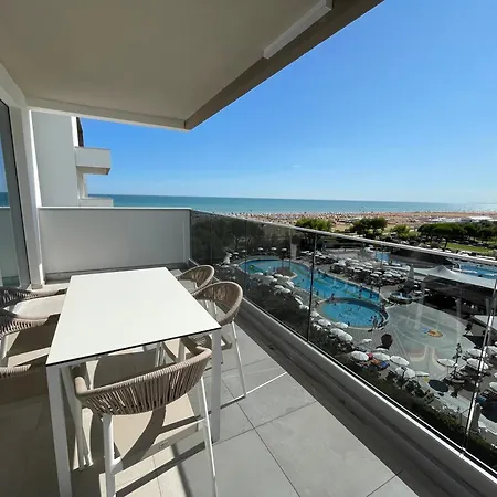 Aparthotel Panorama Beach-3