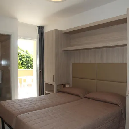 Hotel Garni Losanna-2