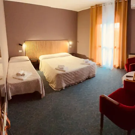 Hotel Rey's-2