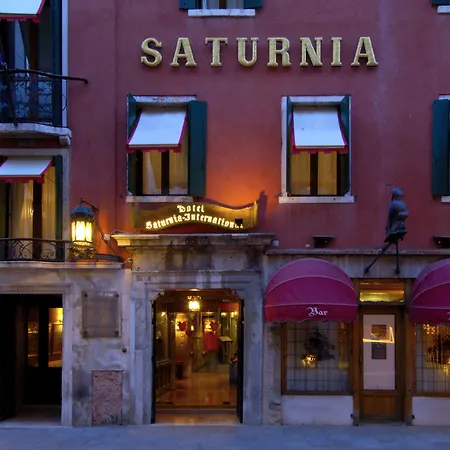 Hotel Saturnia & International-3