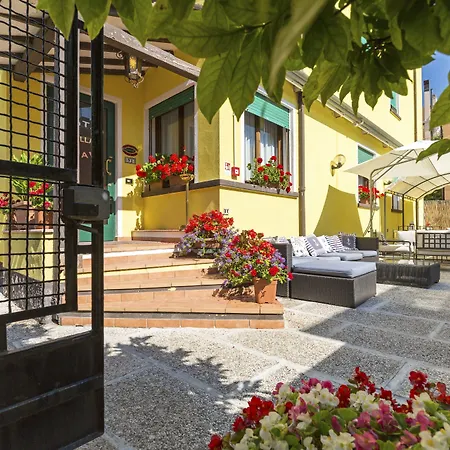 Hotel Villa Tiziana-3
