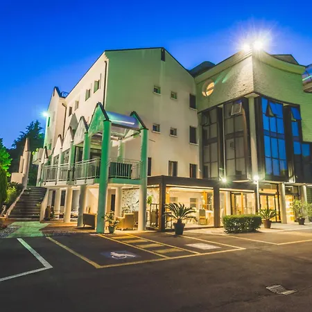 Park Hotel Ai Pini & Restaurant Ai Pini-2