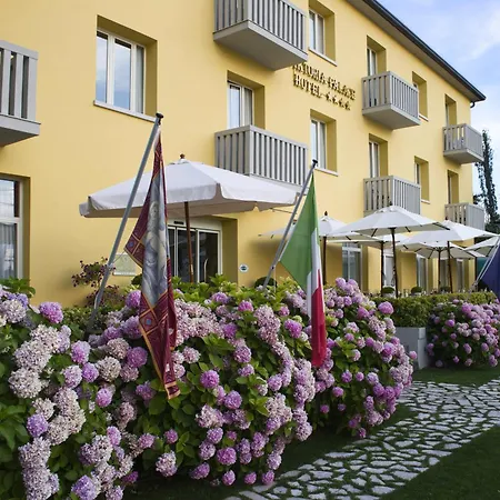 Viktoria Palace Hotel-3