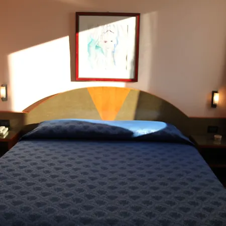 Hotel Rosa-2