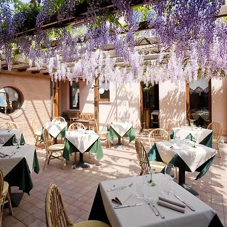 Relais Leon D'Oro-2