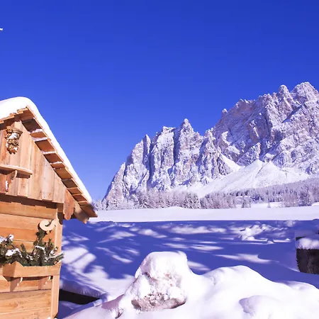 Boutique Hotel Villa Blu Cortina D'Ampezzo-3