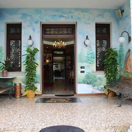 Park Hotel Villa Leon d'Oro-2