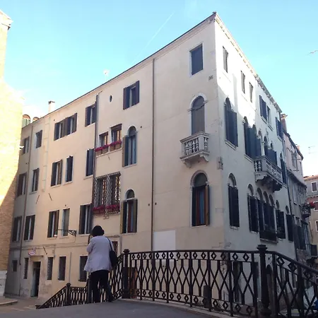 Hotel Alla Fava-2