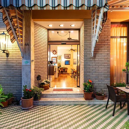 Hotel Rivamare-2
