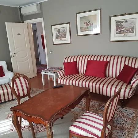 Small Hotel Royal Hotel Rc12-3