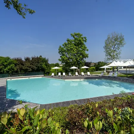 Hotel Villa Soligo - Small Luxury Hotels Of The World-3