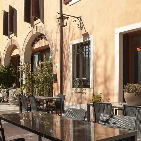 Boutique Hotel Corte Malaspina-3