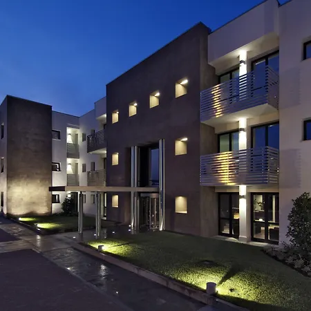 Matrix Hotel & Residence-3