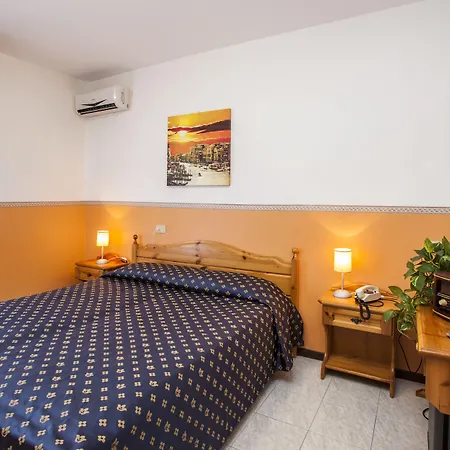 Hotel Danubio-3