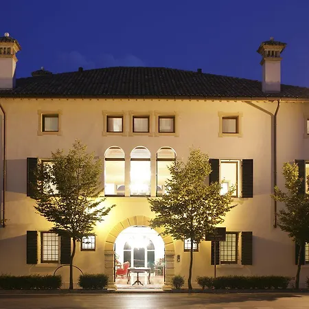 Villa Busta Hotel-3