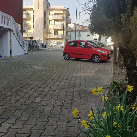 Venice Lion Residence Free Private Parking Easy Access Venice-2