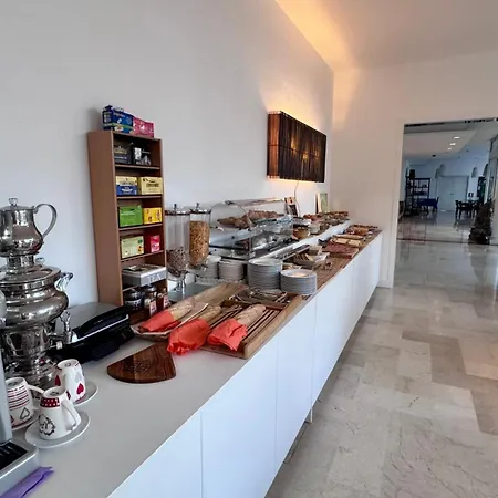 Venice Hotel con Colonnine Elettriche-3