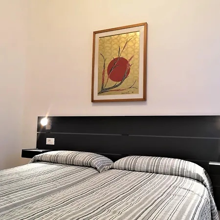 Hotel Rossi-2