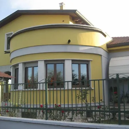 B&B Samuel-3