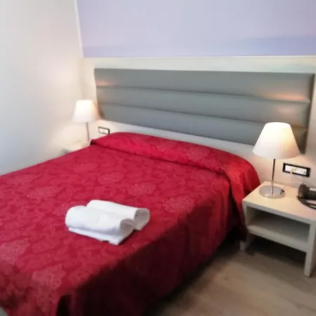 Hotel Kristall-2