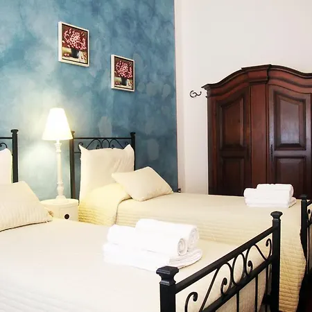Primavera Rooms-2
