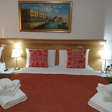 Hotel Tito-2