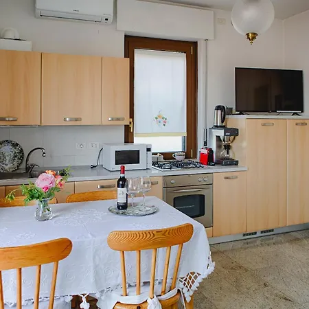 Casa Ginev Room & Apartments-2