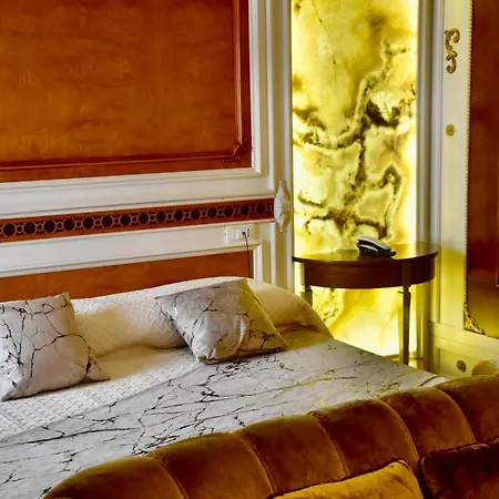 Hotel Villa Pigalle-2