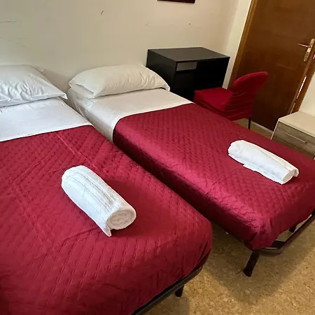 Venice Concordia Guesthouse-3