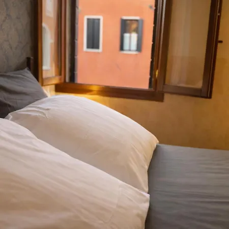 Zen Accommodations Rialto-3